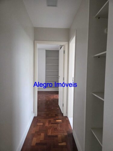 Apartamento de 182 m² com 3 quartos para aluguel em Pacaembu