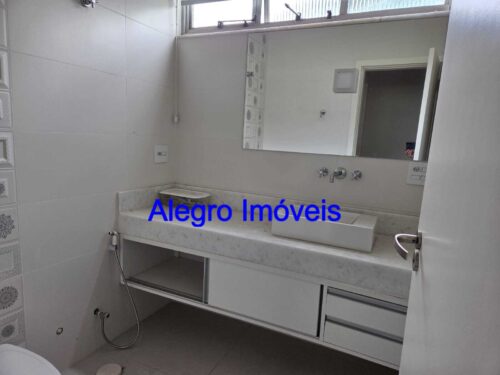 Apartamento de 182 m² com 3 quartos para aluguel em Pacaembu