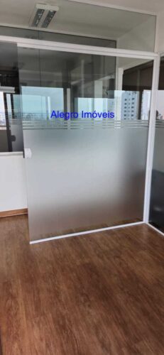 Conjunto Comercial com 3 Salas, 40 m² em Aluguel na Vila Romana