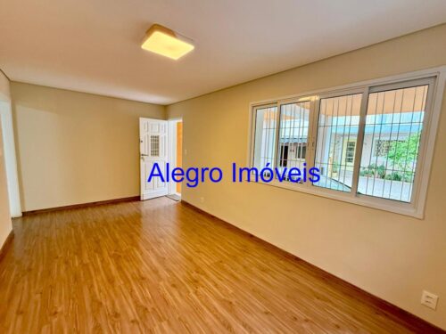 Casa de Vila, Sobrado, com 3 suítes, 126 m² à venda em Pinheiros