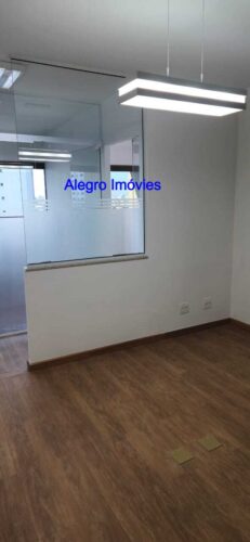 Conjunto Comercial com 3 Salas, 40 m² em Aluguel na Vila Romana