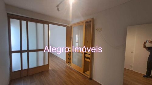Apartamento com 1 Quarto, suíte e 1 banheiro para Alugar, 48 m²
