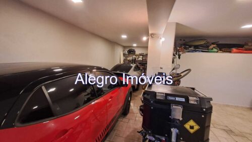Casa sobrado com 3 suítes, 800 m², 4 vagas excelente localização em São Paulo – SP