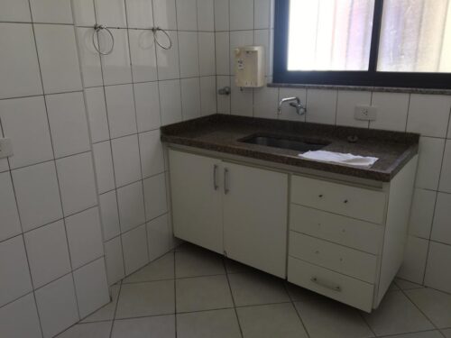 Sobrado Comercial de 202 m² construída com 3 quartos em aluguel em Perdizes