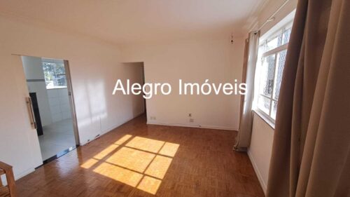 Apartamento com 2 quartos, 1 suíte com closet, 130 m² à venda em Perdizes