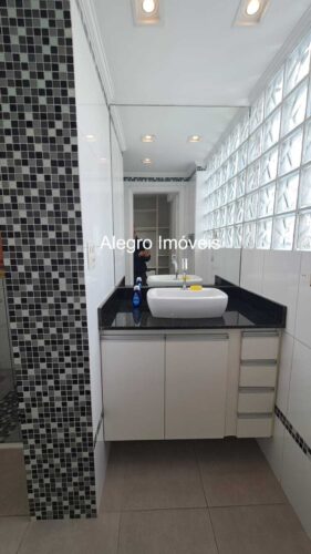 Apartamento com 2 quartos, 1 suíte com closet, 130 m² à venda em Perdizes