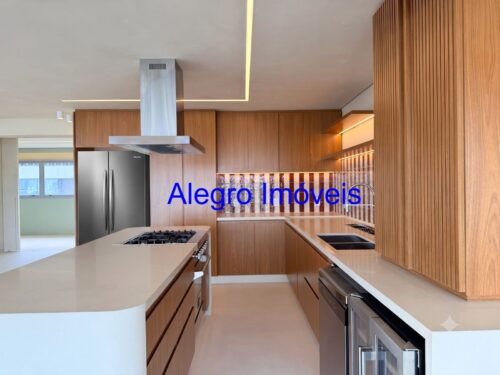 Apartamento de 184 m² com 3 quartos à venda e aluguel em Água Branca