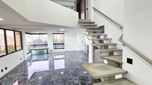 Duplex com vista deslumbrante. Preço abaixo do mercado