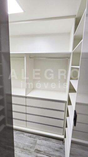 Duplex com vista deslumbrante. Preço abaixo do mercado