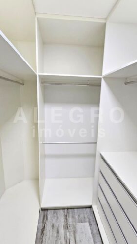 Duplex com vista deslumbrante. Preço abaixo do mercado