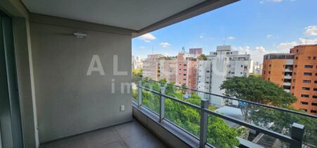 Apartamento novo e semimobiliado em Pinheiros. Nunca habitado, em andar alto