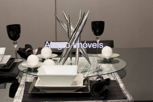 Apartamento de 100 m² com 2 quartos para aluguel em Cerqueira César