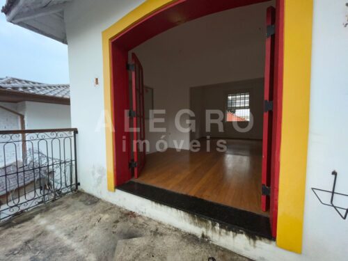 Sobrado Comercial com ótima visibilidade em Perdizes
