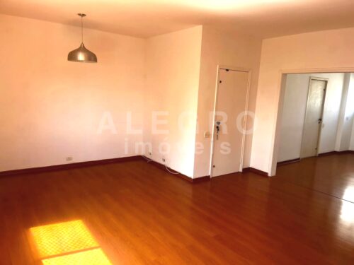 Belo apartamento com 131m² em área privilegiada de Perdizes