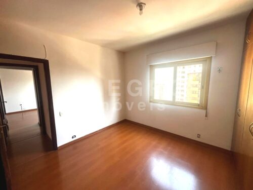 Belo apartamento com 131m² em área privilegiada de Perdizes