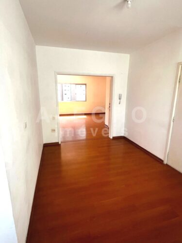 Belo apartamento com 131m² em área privilegiada de Perdizes