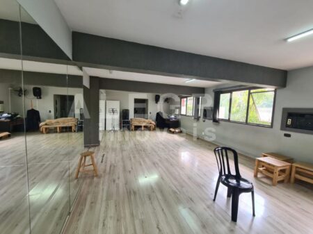 Oportunidade de locação ou venda. Comercial!