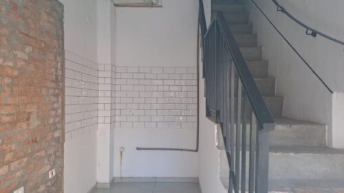 Casa Comercial / Residencial próximo a PUC