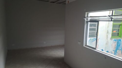 Casa Comercial / Residencial próximo a PUC