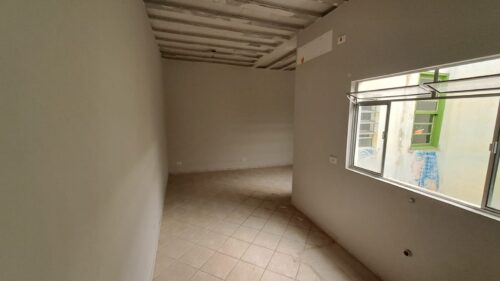 Casa Comercial / Residencial próximo a PUC