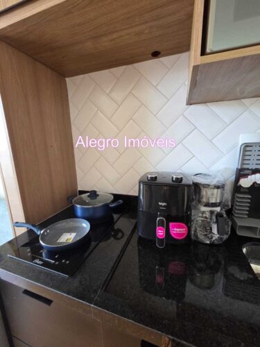 Apartamento de 27 m² com 1 quarto suíte para aluguel em Perdizes a passos da PUC.