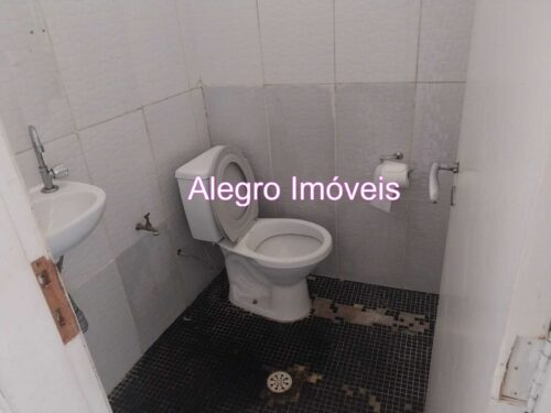 Galpão de 38m² para Locação Comercial na Vila Pompéia