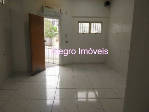 Galpão de 38m² para Locação Comercial na Vila Pompéia
