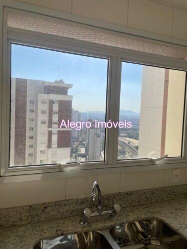 Apartamento de 156 m² com 3 suítes à venda na Água Branca