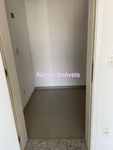 Apartamento de 156 m² com 3 suítes à venda na Água Branca