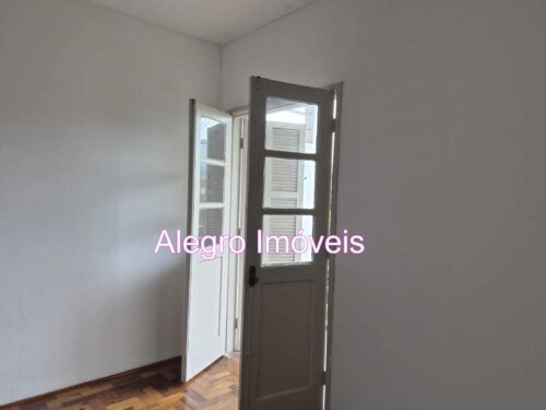 Apartamento, aluguel, 2 Dorm. com varanda em Perdizes