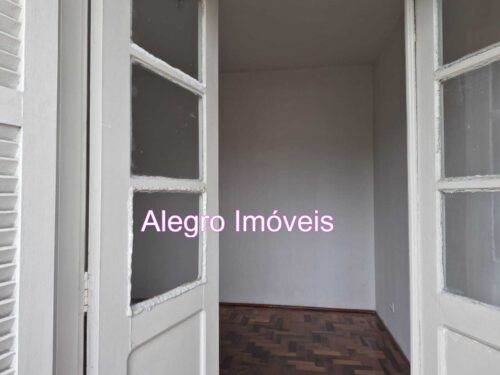 Apartamento, aluguel, 2 Dorm. com varanda em Perdizes