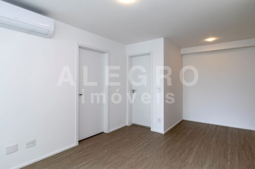 Locação na Barra Funda 1 dormitório / 41m²/ 1 vaga / andar alto