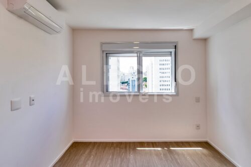 Locação na Barra Funda 1 dormitório / 41m²/ 1 vaga / andar alto