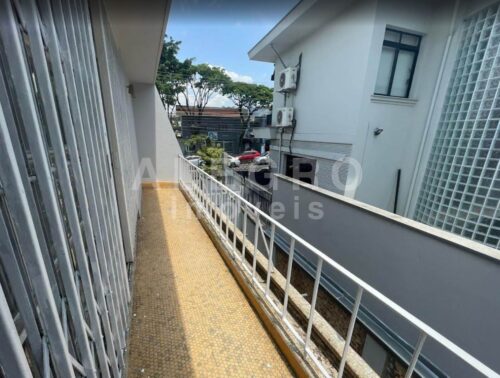 Casa Comercial toda reformada, com excelente localização para o seu negócio no Pacaembu