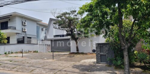 Casa Comercial toda reformada, com excelente localização para o seu negócio no Pacaembu