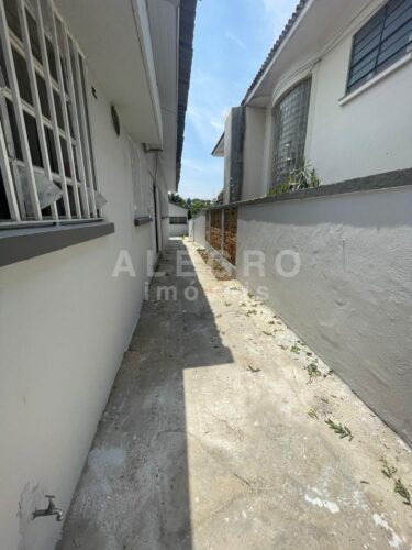 Casa Comercial toda reformada, com excelente localização para o seu negócio no Pacaembu