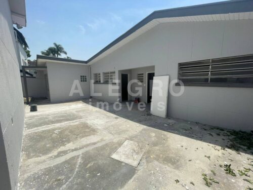 Casa Comercial toda reformada, com excelente localização para o seu negócio no Pacaembu