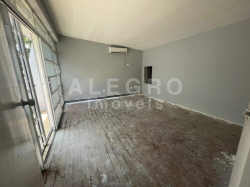 Casa Comercial toda reformada, com excelente localização para o seu negócio no Pacaembu
