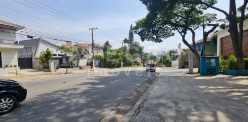 Casa Comercial toda reformada, com excelente localização para o seu negócio no Pacaembu