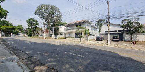 Casa Comercial toda reformada, com excelente localização para o seu negócio no Pacaembu