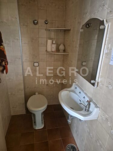 Clássico apartamento de Santa Cecília, para locação