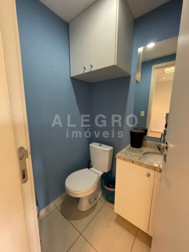 Ótima sala comercial para venda, em localização privilegiada da Vila Madalena.