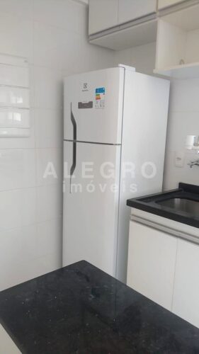 Apartamento reformado, 49m² na Vila Buarque, com garagem