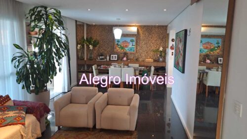 Apartamento de 128 m² com 2 quartos, 1 suíte e terceiro reversível, à venda em Água Branca